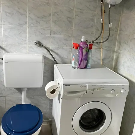 Bella 2 Povljana