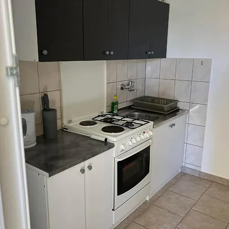 Bella 2 Povljana